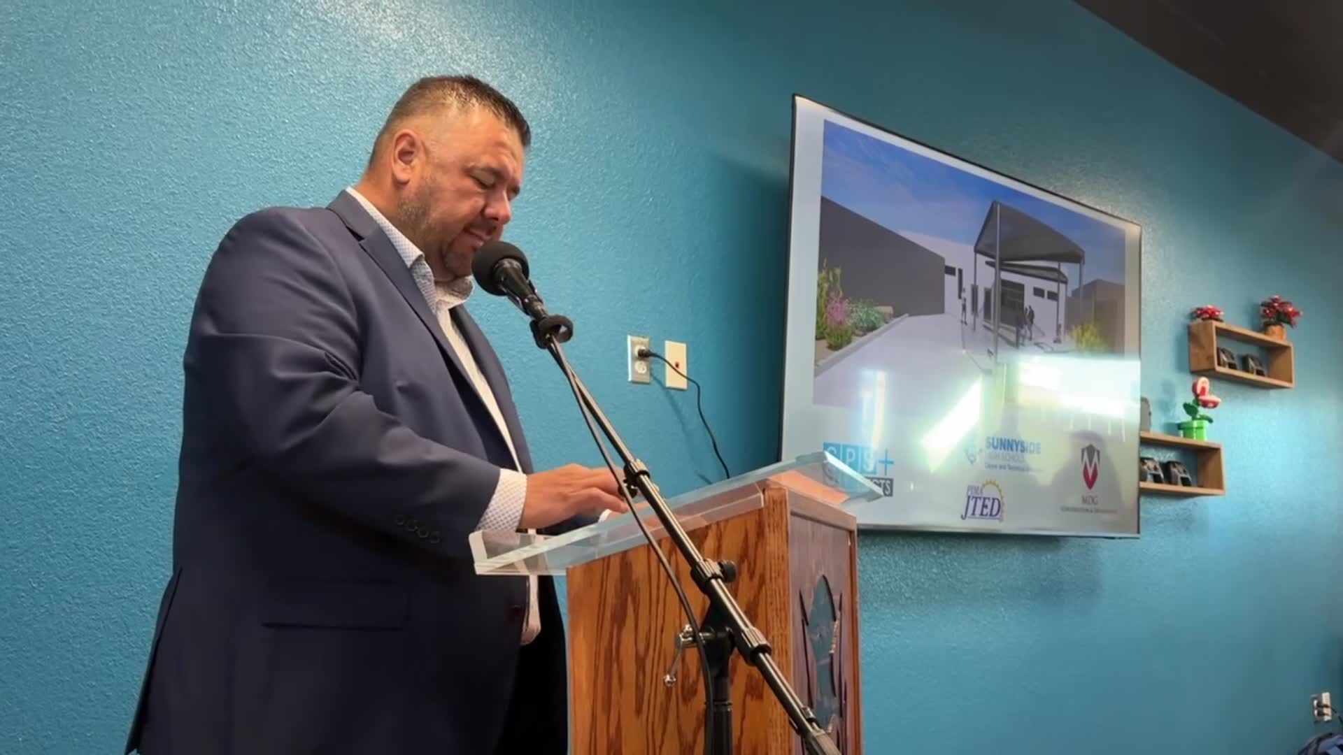Sunnyside District Superintendent Jose Gastelum speaks during a ribbon cutting for the new Sunnyside High School Cyber-Tech building.